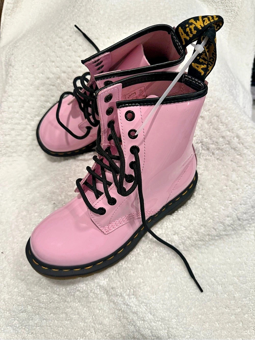 Dr. Martens 1460 Patent Lamper 8-Eye Boots Pink Combat Boots